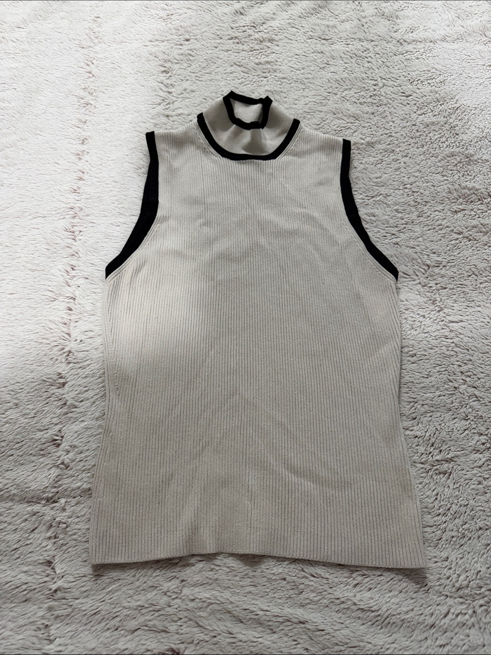 Express Sleeveless Turtleneck Sweater - Cream with Black Trim